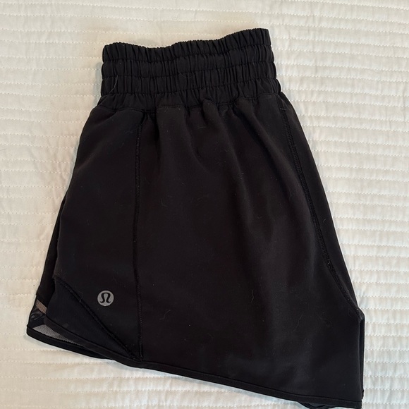 lululemon athletica Pants - Black LuluLemon Hotty Hot, High Rise shorts, 2.5 inch inseam, Size 6